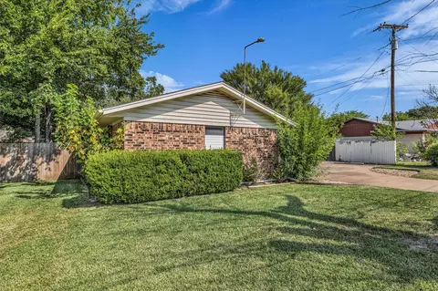 Exterior - 3405 Edna Ave, Waco, TX 76708 photo 4 of 9