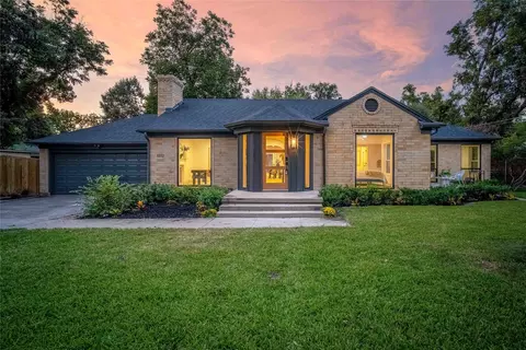 1252 N Selva Dr, Dallas, TX 75218