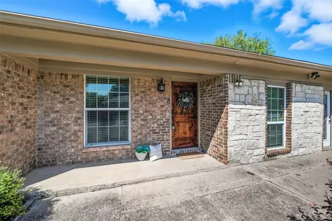 5933 Jackie Ter, Watauga, TX 76148