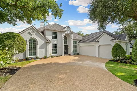 4 Shadow Ridge Ct, Frisco, TX 75034