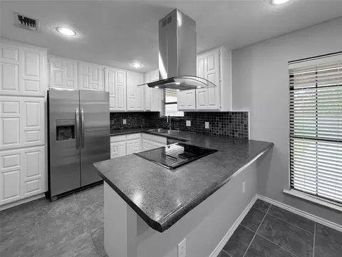 7716 Harmony Dr, Fort Worth, TX 76133