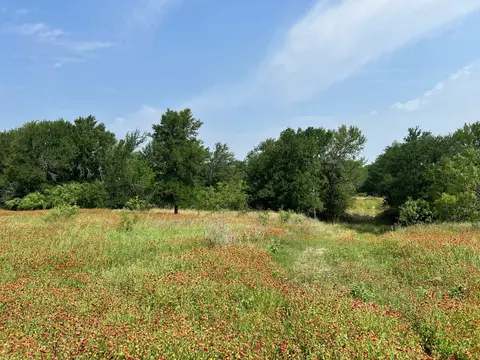 21 S 2 S Hwy 16, Comanche, TX 76442