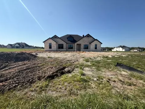 1445 Julian Dr, Van Alstyne, TX 75495