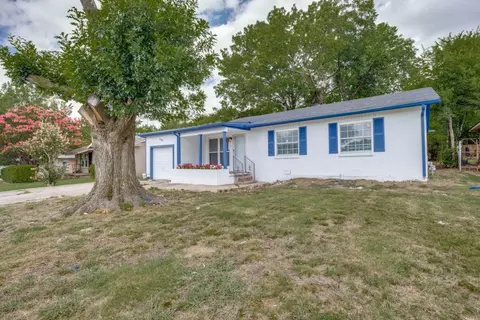 1805 W Washington St, Sherman, TX 75092