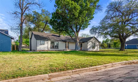 Exterior - 2928 Pine Ave, Waco, TX 76708 photo 5 of 5