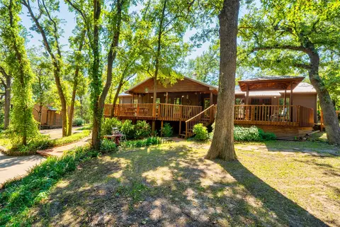189 Stoney Rdg, Azle, TX 76020