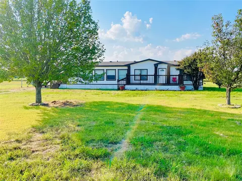 9476 Douglas Cir, Talty, TX 75160