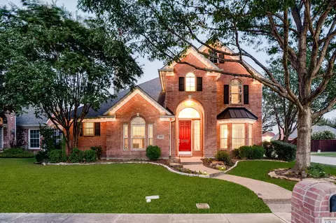 10300 Donley Dr, Irving, TX 75063