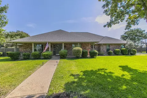 9413 Mesquite Bend Rd, Waco, TX 76708