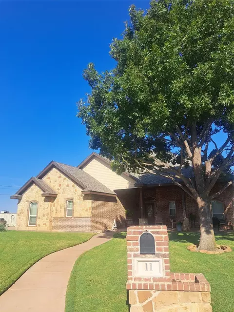 11 Bowie Ct, Merkel, TX 79536