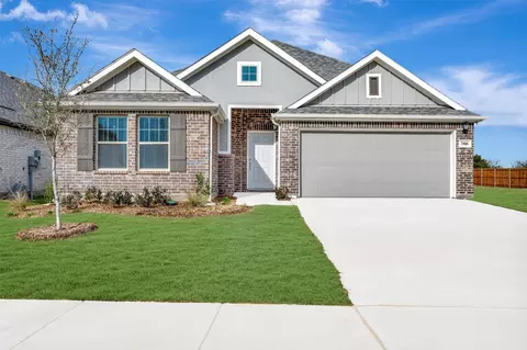 3908 Birch Ln, Argyle, TX 76226