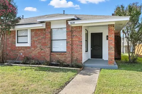 5620 Hearthwood Ct, Arlington, TX 76016