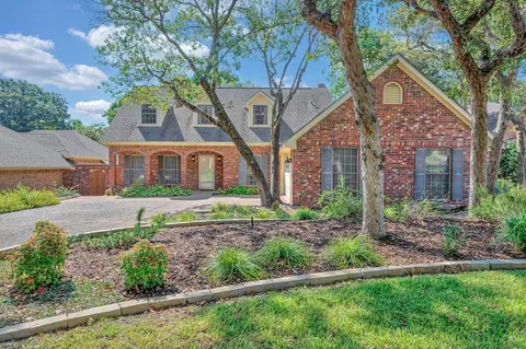 98 Sugar Creek Pl, Woodway, TX 76712