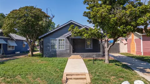 2507 Emmett St, Dallas, TX 75211