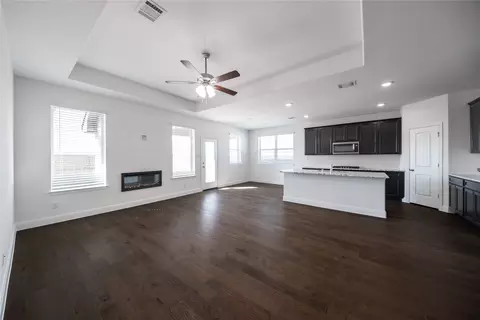 Living - 414 Plains Pl, Rockwall, TX 75087 photo 2 of 4