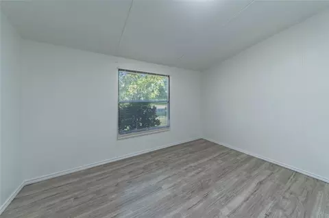 302 N Main St, Ector, TX 75439 photo 13