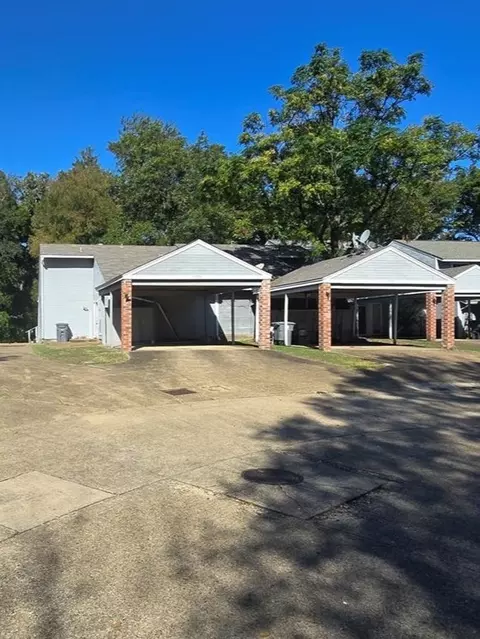 1736 Westerham Dr, Dallas, TX 75232