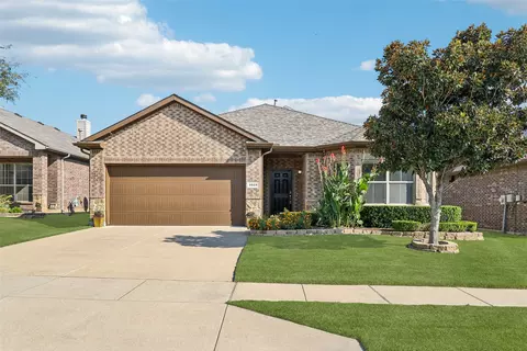 3029 Beaver Creek Dr, Fort Worth, TX 76177
