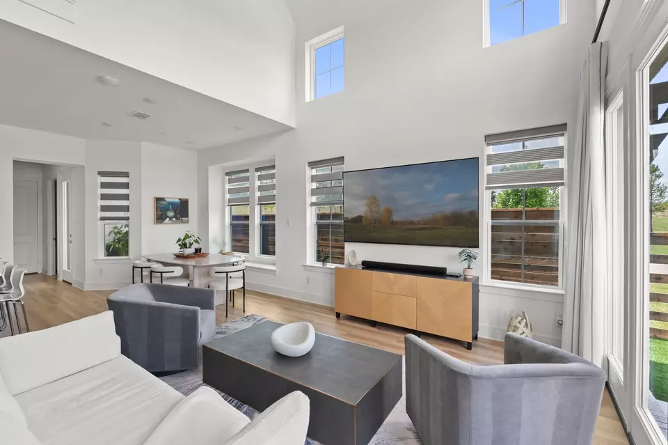 Living - 7908 San Bernard Trl, Mckinney, TX 75071 photo 3 of 4