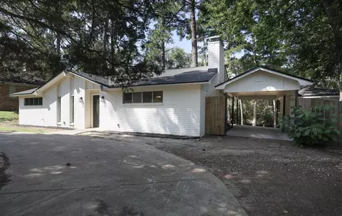 230 Pinewood Ln, Hideaway, TX 75771