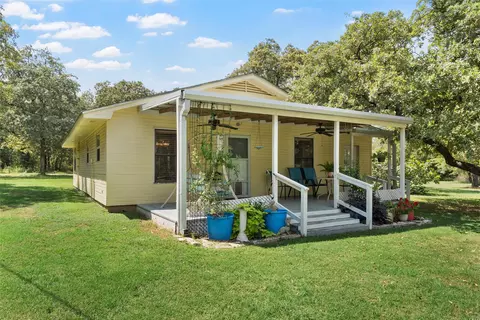284 County Road 326a, Rosebud, TX 76570