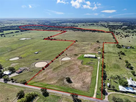 808 W Line Rd, Whitesboro, TX 76273