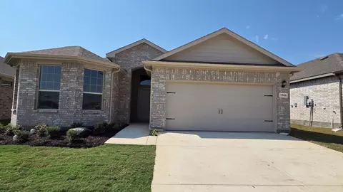 7705 Tuscarora Dr, Ponder, TX 76259