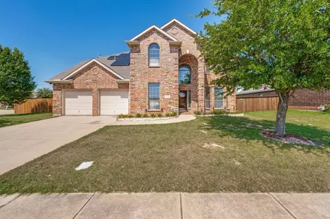 1019 Wynnewood Dr, Glenn Heights, TX 75154
