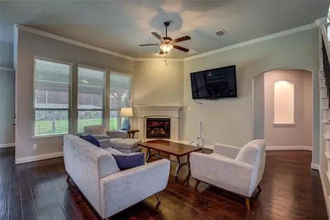 Living - 9607 Mechem Ct, Rowlett, TX 75089 photo 2 of 2