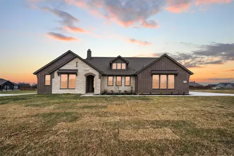 2461 Blackjack Oak Rd, Terrell, TX 75161
