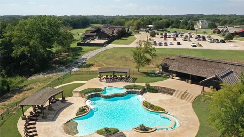 497 Dublin Cir, Gordonville, TX 76245