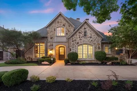 2709 King Arthur Blvd, Lewisville, TX 75056