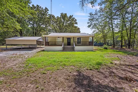 720 County Road 2220, Ivanhoe, TX 75447