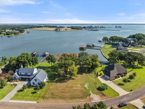 lot326 The Shores Dr, Corsicana, TX 75109