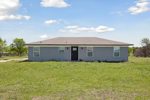 673 Robinson Rd, Ponder, TX 76259