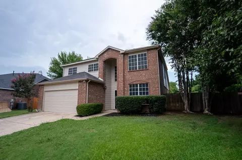 2908 Blacksmith Ct, Grand Prairie, TX 75052