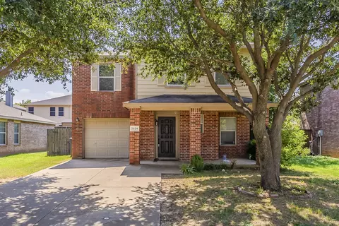 2524 Tan Oak Dr, Dallas, TX 75212