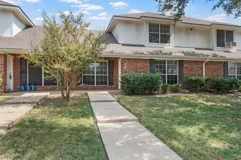 809 Chambers Crk, Hewitt, TX 76643