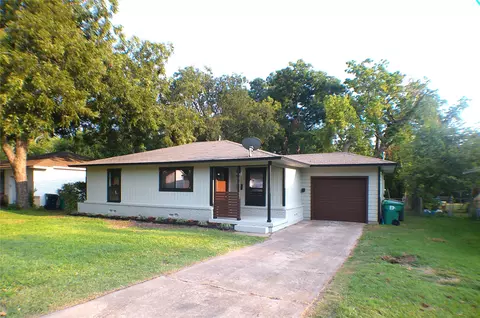 913 Cordell St, Denton, TX 76201