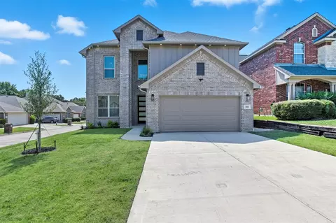 3003 Oak Bourne Dr, Arlington, TX 76016