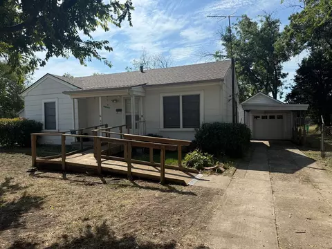 318 Hillside Ave, Richardson, TX 75081