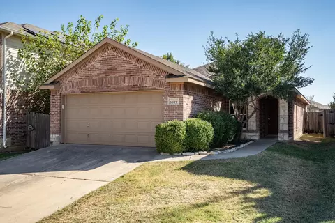 5817 Parkview Hills Ln, Fort Worth, TX 76179