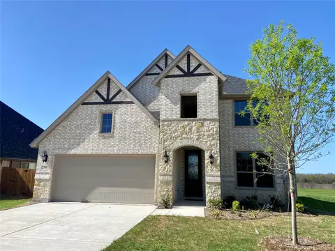 250 Devonshire Dr, Greenville, TX 75401