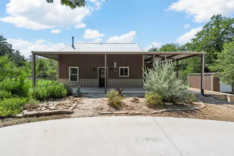 1001 Park Lake Dr, Eddy, TX 76524