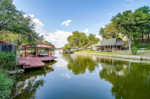120 Siesta Ct, Granbury, TX 76048