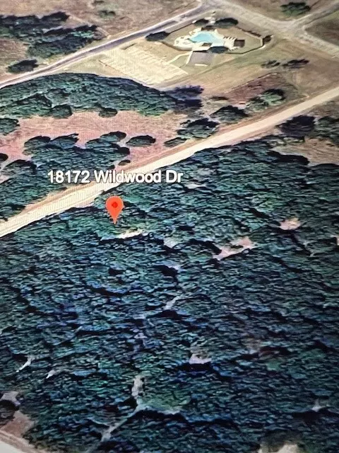 18172 Wildwood Dr, Whitney, TX 76692