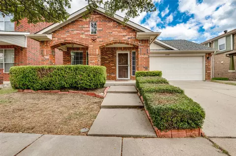 2668 Basswood Dr, Grand Prairie, TX 75052