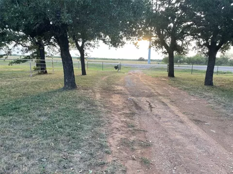 2502 Us Highway 183 S, Breckenridge, TX 76424