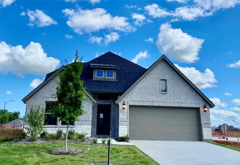 415 Aldred St, Greenville, TX 75401