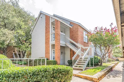 2101 Saint Michaels Dr #209, Arlington, TX 76011